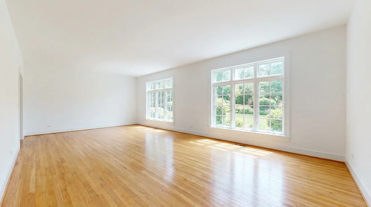 Empty unfurnished living room before virtual staging